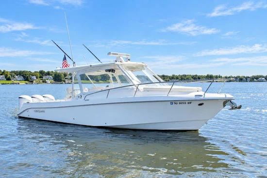 Everglades 350LX Yacht For Sale