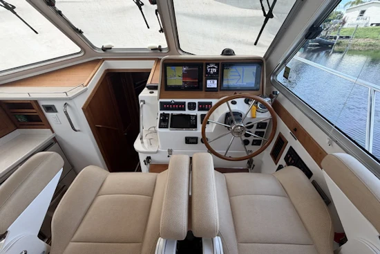 Back Cove 37 Yacht For Sale