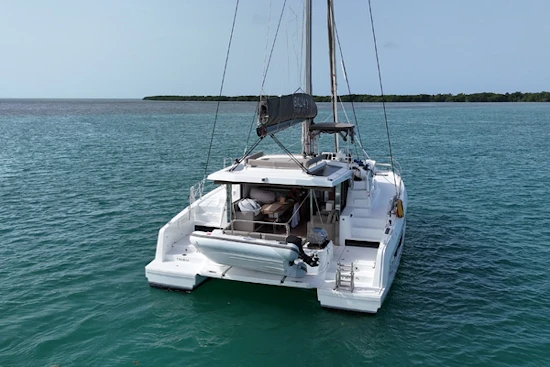 Bali 4.2 Yacht For Sale