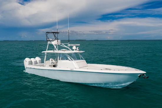 Contender FA Yacht For Sale