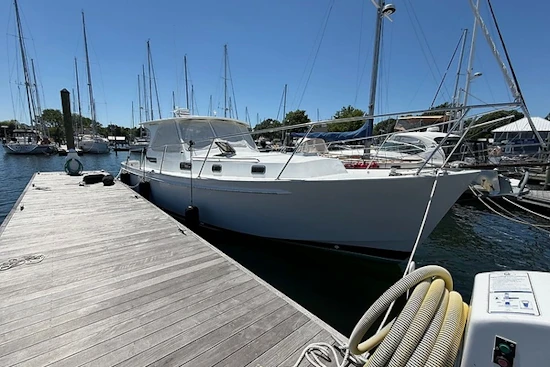 Legacy Express Yacht For Sale