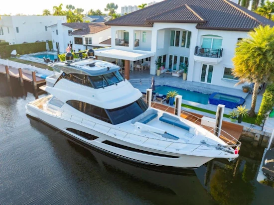 Riviera 64 Sports Motor Yacht Yacht For Sale