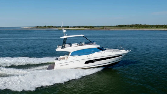 Prestige 460 Yacht For Sale