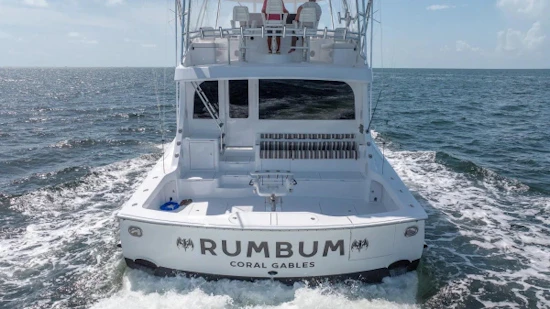 Hatteras GT70 Yacht For Sale