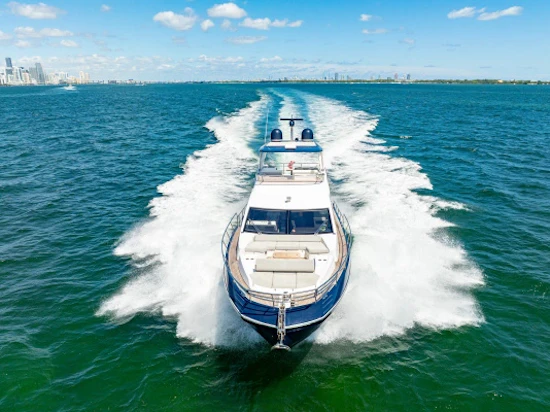 Azimut 60 Yacht For Sale