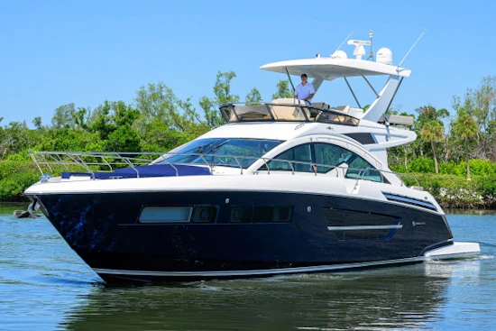 Cruisers Yachts 60 Fly Yacht For Sale