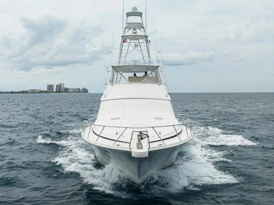 Bertram 700 Yacht For Sale