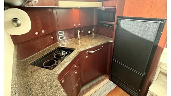 Sea Ray 40 Motor Yacht Yacht For Sale