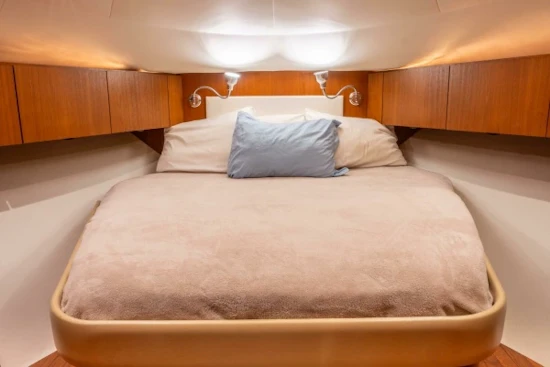 Tiara Yachts 4300 Open Yacht For Sale