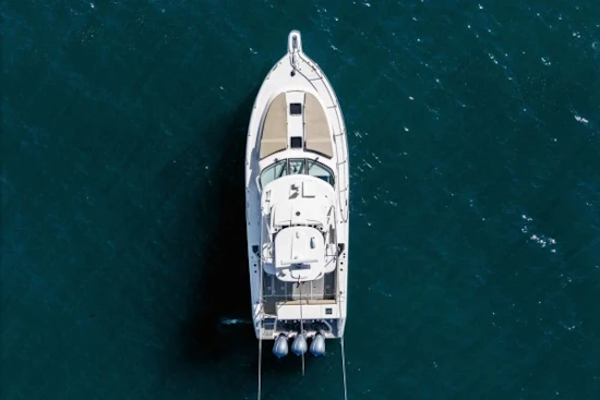 Pursuit 385 Offshore Yacht For Sale