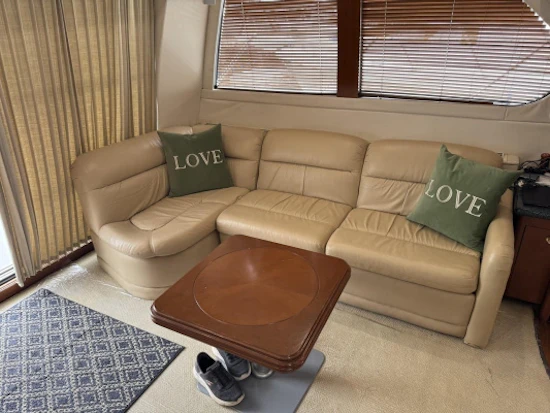 Carver 450 Voyager Pilothouse Yacht For Sale