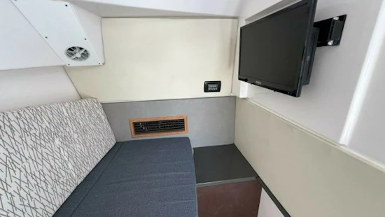 Everglades 340 Dual Console Yacht For Sale