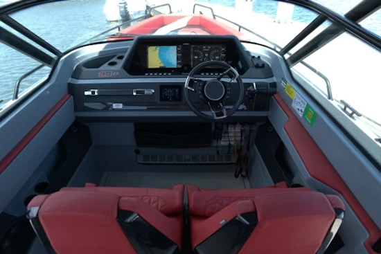 Axopar 31 Brabus Shadow 500 Yacht For Sale