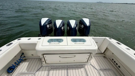 Hydra-Sports 4200 Siesta Yacht For Sale