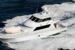 Picture Of: 86' Hatteras Sport Fisherman 2002 Yacht For Sale | 4 of 31