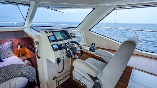 Aquila 44 Catamaran Yacht For Sale