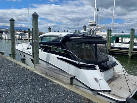 Beneteau Gran Turismo 40 Yacht For Sale