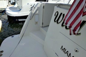 Picture Of: 55' Hampton 558 Pilothouse 2005 Yacht For Sale | 4 of 48
