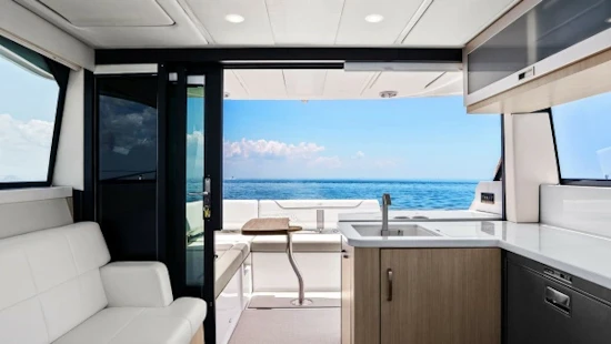 Regal 38 XO Yacht For Sale