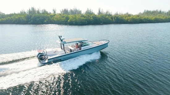 Axopar 37 Suntop Yacht For Sale