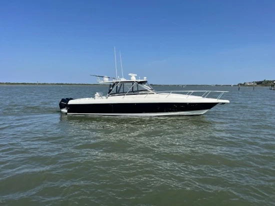 Intrepid 377 Walkaround Yacht For Sale