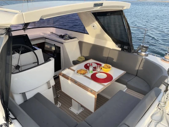 Amel 55 Yacht For Sale