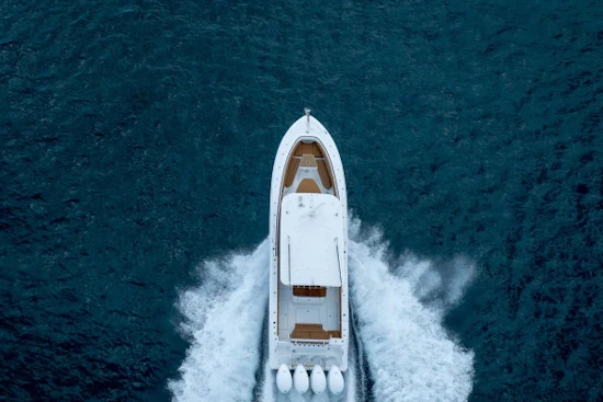 HCB 42 Lujo Yacht For Sale
