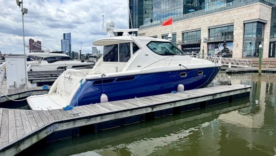 Tiara Yachts 4300 Sovran Yacht For Sale