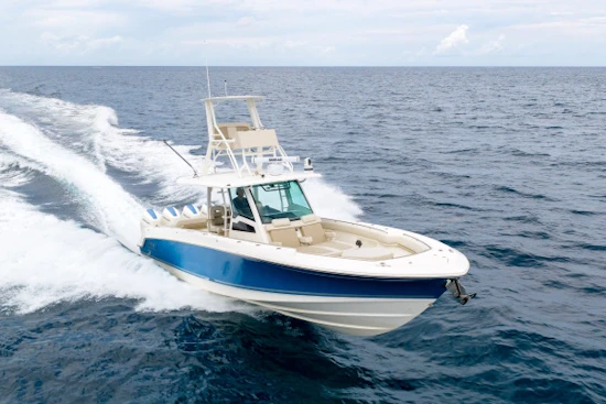 Boston Whaler 380 Outrage Yacht For Sale