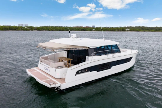 Fountaine Pajot MY4S Yacht For Sale
