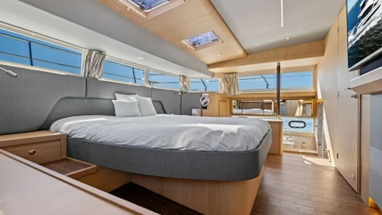 Aquila 54 Yacht Yacht For Sale