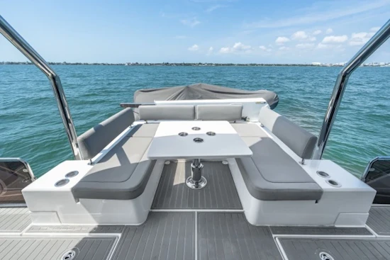Aquila 44 Yacht Yacht For Sale
