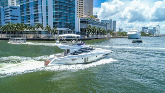Azimut 42 Fly Yacht For Sale