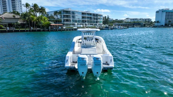 Tidewater 320 CC Yacht For Sale