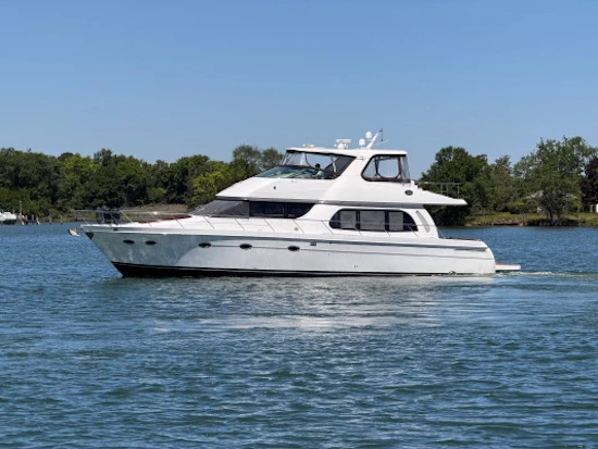 Carver 560 Voyager Yacht For Sale