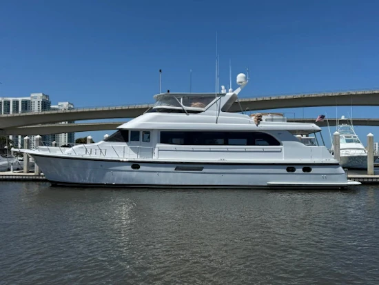 Hatteras 75 MY Yacht For Sale