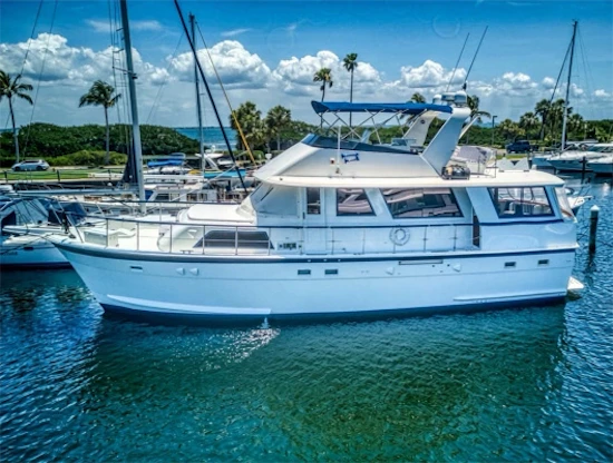 Hatteras 56 Motor Yacht Yacht For Sale