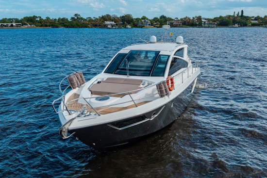 Cranchi 56 ST Yacht For Sale
