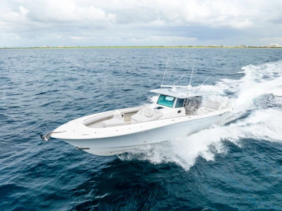 HCB 53 Suenos Yacht For Sale