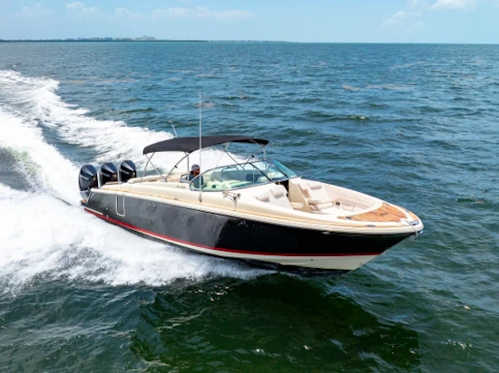 Chris-Craft Launch 35 GT Yacht For Sale