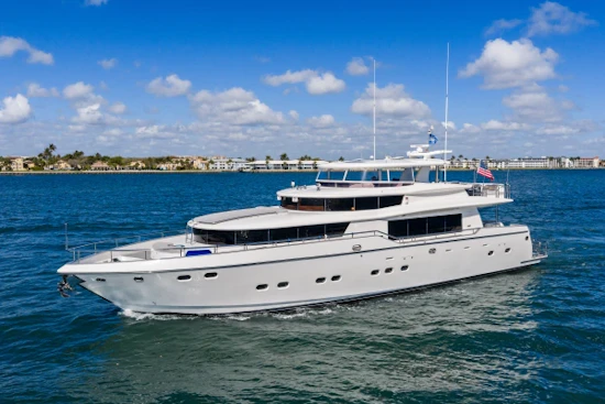 Johnson 87' Motor Yacht Yacht For Sale