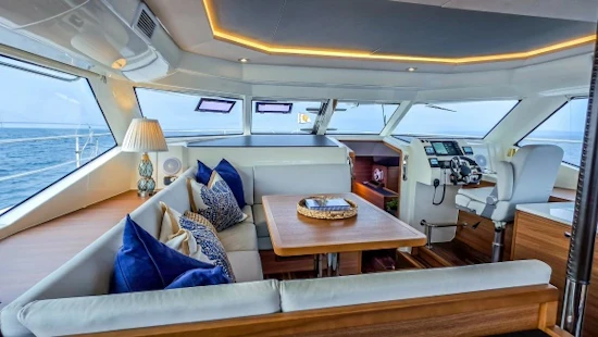 Aquila 44 Catamaran Yacht For Sale