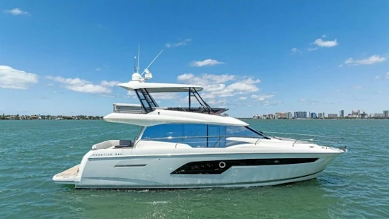 Prestige 520 Flybridge Yacht For Sale