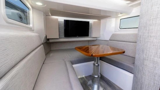 Everglades 455 Center Console Yacht For Sale