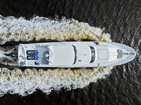 Westport 112 Yacht For Sale