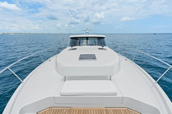 ECLIPSE 505 Shadow Yacht For Sale