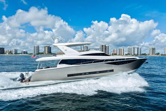 Prestige 750 Yacht For Sale