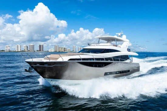 Prestige 750 Yacht For Sale