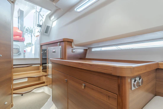 Nimbus T11 Yacht For Sale