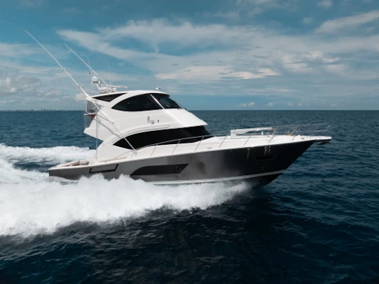 Riviera 53 Enclosed Flybridge Yacht For Sale